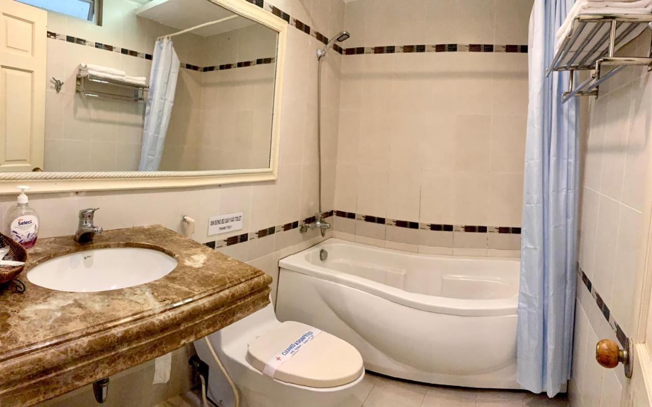 Bao Tran Hotel Хошимин Экстерьер фото
